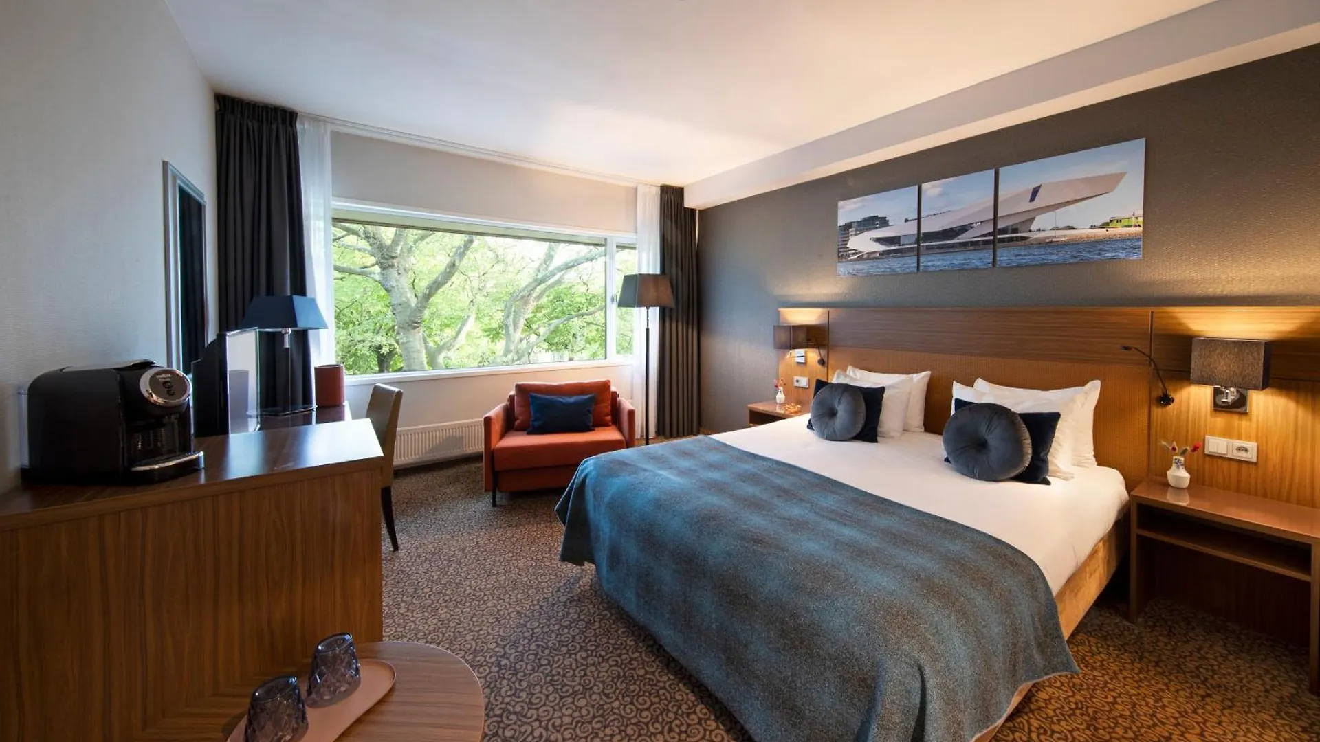 Bilderberg Garden Hotel Amsterdam 5*,